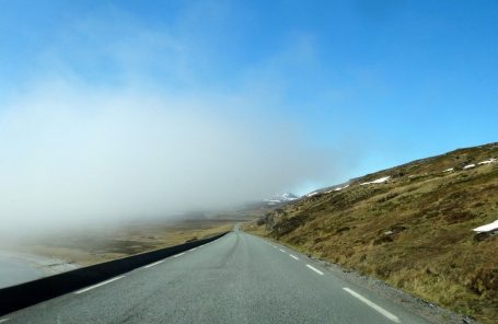Vei tåke Finnmark